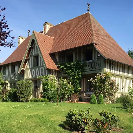Holiday home Manoir Des Douets Beuvron-en-Auge